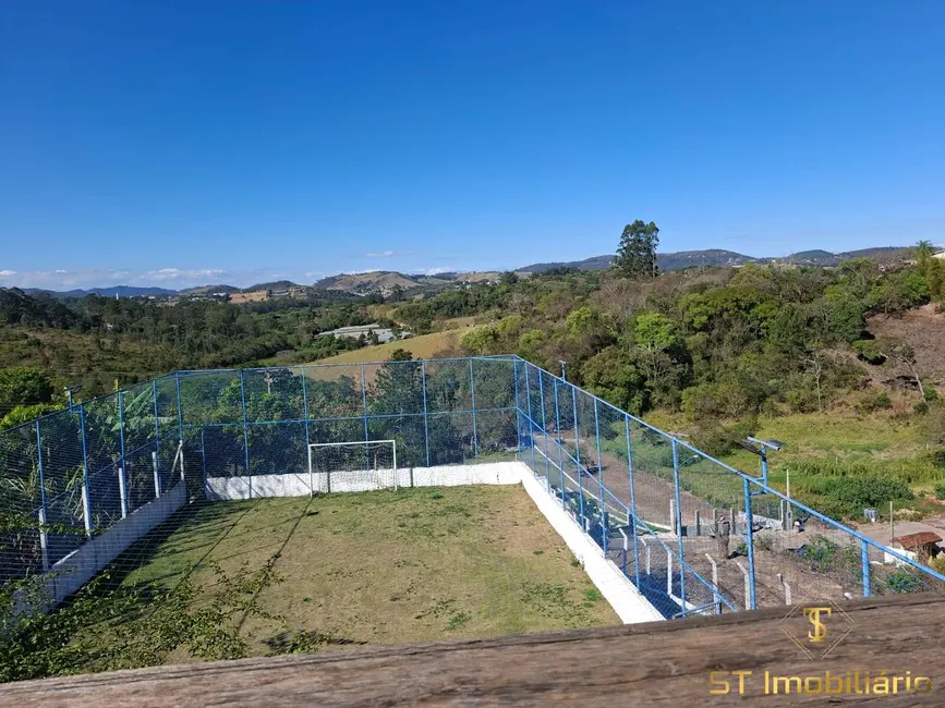 Chácara com 3 quartos à venda, 1513m2 em Atibaia - SP - imagem 8 Foto 8 de Chácara com 3 quartos à venda, 1513m2 em Atibaia - SP
