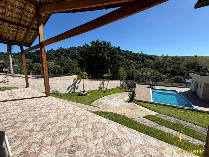 Foto 2 de Chácara com 4 quartos à venda, 950m2 em Bom Jesus Dos Perdoes - SP