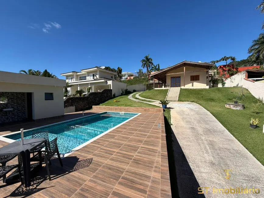 Foto 4 de Chácara com 4 quartos à venda, 950m2 em Bom Jesus Dos Perdoes - SP