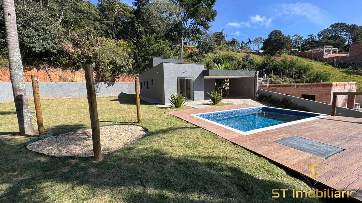 Chácara com 3 quartos à venda, 600m2 em Portão, Atibaia - SP - imagem 4 Foto 4 de Chácara com 3 quartos à venda, 600m2 em Portão, Atibaia - SP