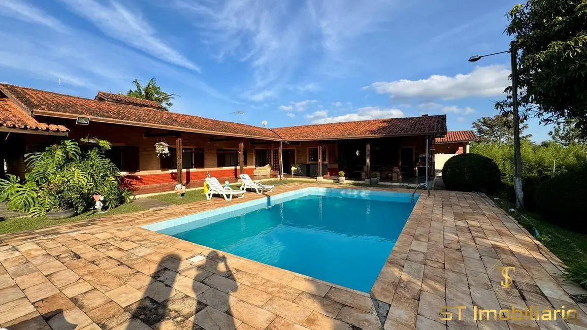 Foto 3 de Chácara com 3 quartos à venda, 8000m2 em Rio Abaixo, Atibaia - SP