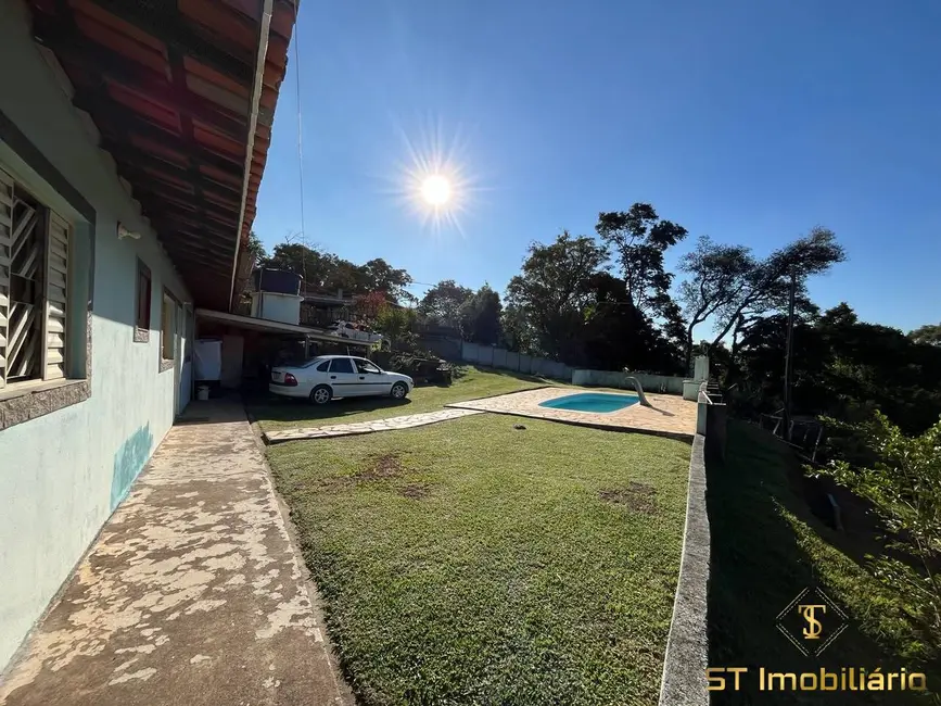 Foto 3 de Chácara com 3 quartos à venda, 1000m2 em Estância Santa Maria do Portão, Atibaia - SP