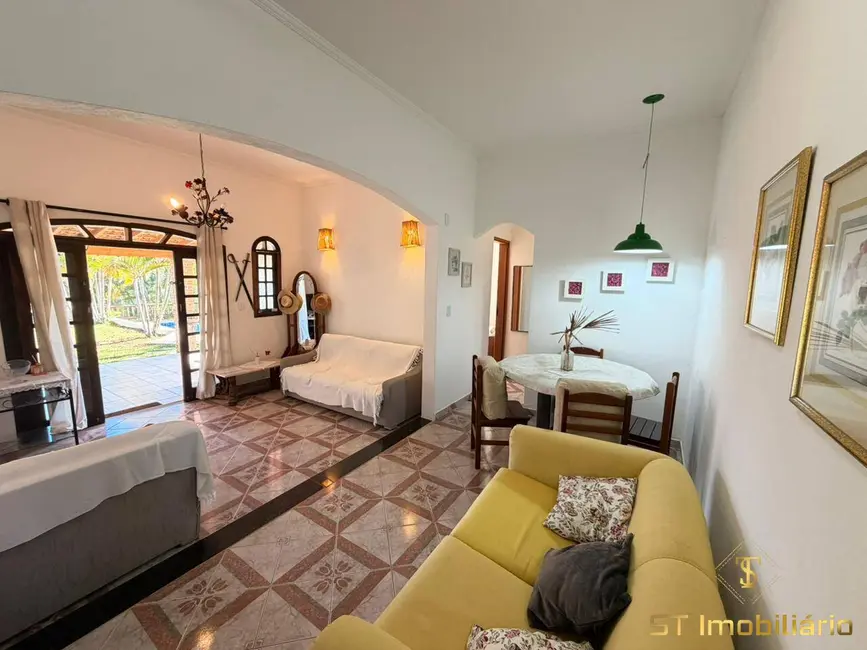 Chácara com 2 quartos à venda, 1334m2 em Bom Jesus Dos Perdoes - SP - imagem 9 Foto 9 de Chácara com 2 quartos à venda, 1334m2 em Bom Jesus Dos Perdoes - SP