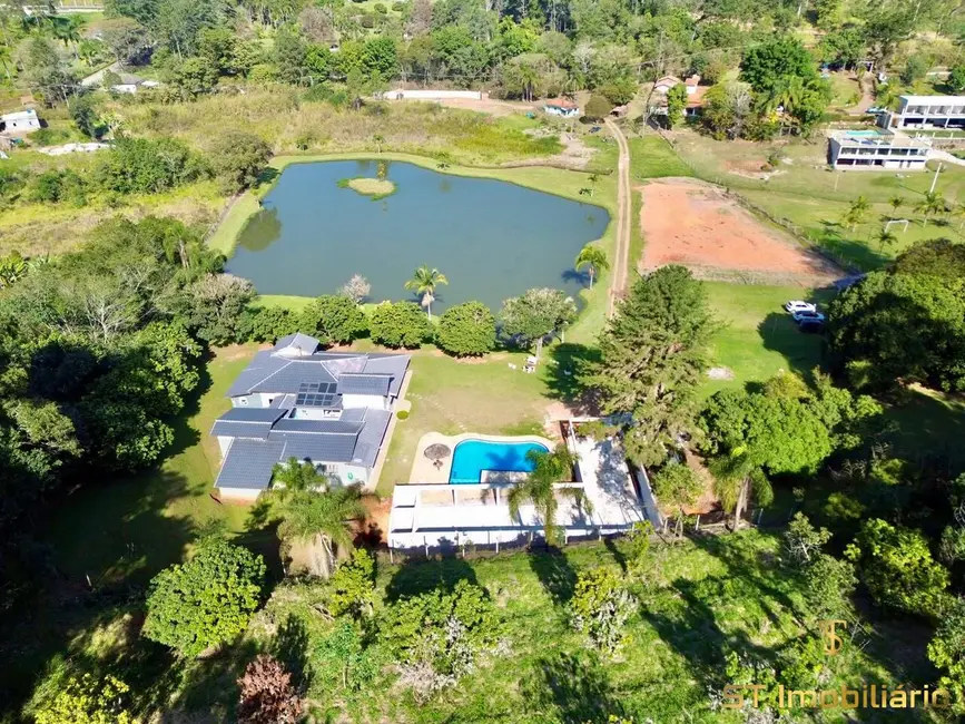 Foto 1 de Sítio / Rancho com 4 quartos à venda, 37660m2 em Bom Jesus Dos Perdoes - SP