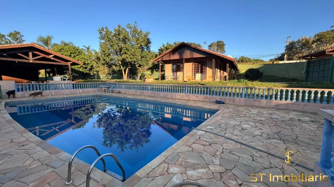 Chácara com 3 quartos à venda e para alugar, 4800m2 em Jardim Estância Brasil, Atibaia - SP - imagem 1 Foto 1 de Chácara com 3 quartos à venda e para alugar, 4800m2 em Jardim Estância Brasil, Atibaia - SP