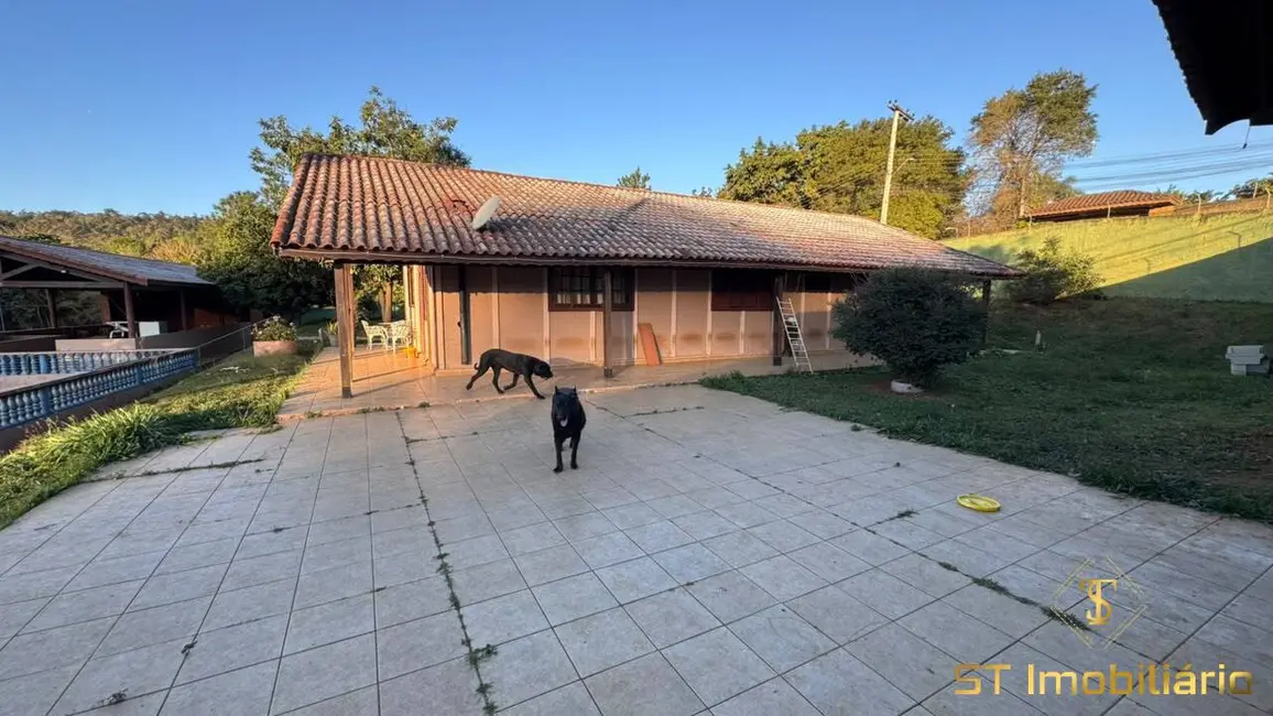 Chácara com 3 quartos à venda e para alugar, 4800m2 em Jardim Estância Brasil, Atibaia - SP - imagem 9 Foto 9 de Chácara com 3 quartos à venda e para alugar, 4800m2 em Jardim Estância Brasil, Atibaia - SP