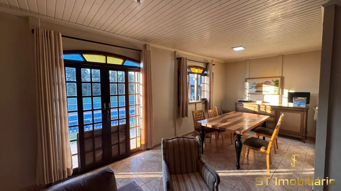 Chácara com 3 quartos à venda e para alugar, 4800m2 em Jardim Estância Brasil, Atibaia - SP - imagem 7 Foto 7 de Chácara com 3 quartos à venda e para alugar, 4800m2 em Jardim Estância Brasil, Atibaia - SP