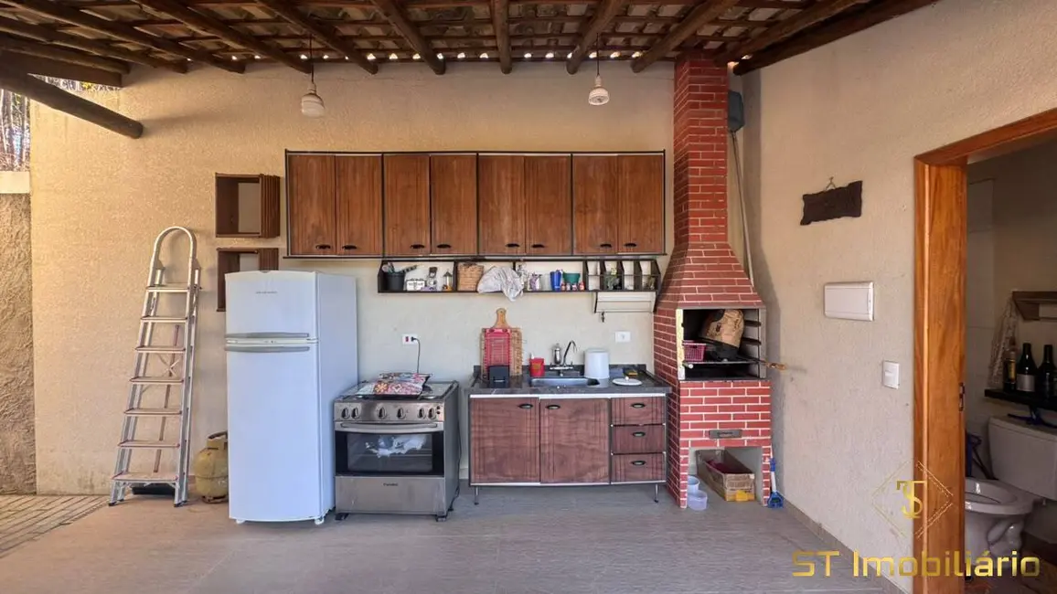 Casa com 3 quartos à venda, 427m2 em Estância Santa Maria do Portão, Atibaia - SP - imagem 6 Foto 6 de Casa com 3 quartos à venda, 427m2 em Estância Santa Maria do Portão, Atibaia - SP