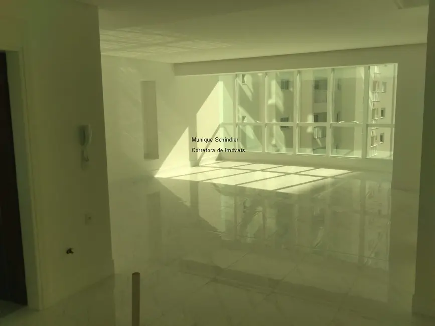 Apartamento com 4 quartos à venda em Centro, Balneario Camboriu - SC - imagem 4 Foto 4 de Apartamento com 4 quartos à venda em Centro, Balneario Camboriu - SC