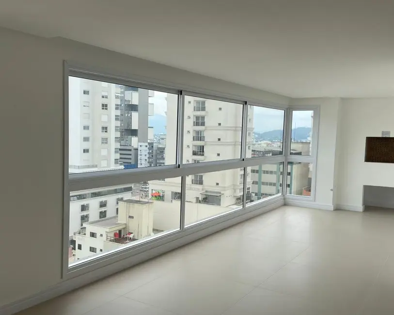 Apartamento com 3 quartos à venda, 98m2 em Centro, Balneario Camboriu - SC - imagem 6 Foto 6 de Apartamento com 3 quartos à venda, 98m2 em Centro, Balneario Camboriu - SC