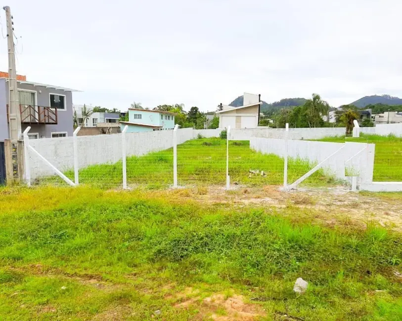 Foto 1 de Terreno / Lote à venda, 720m2 em Praia do Estaleiro, Balneario Camboriu - SC