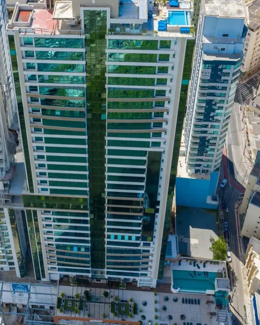 Foto 3 de Apartamento com 3 quartos à venda, 182m2 em Centro, Balneario Camboriu - SC