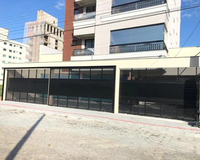 Foto 4 de Apartamento com 2 quartos à venda, 76m2 em Porto Belo - SC