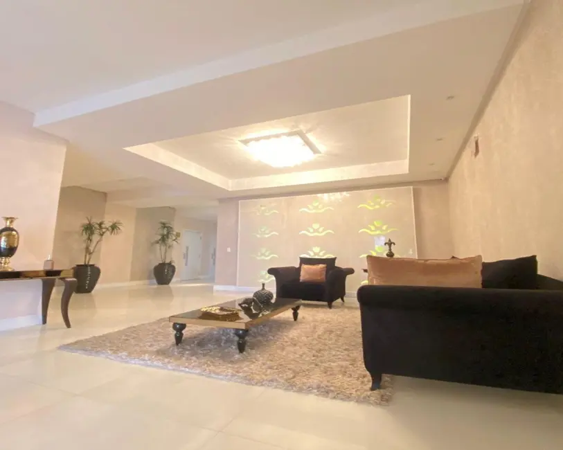 Apartamento com 3 quartos à venda, 140m2 em Balneario Camboriu - SC - imagem 3 Foto 3 de Apartamento com 3 quartos à venda, 140m2 em Balneario Camboriu - SC