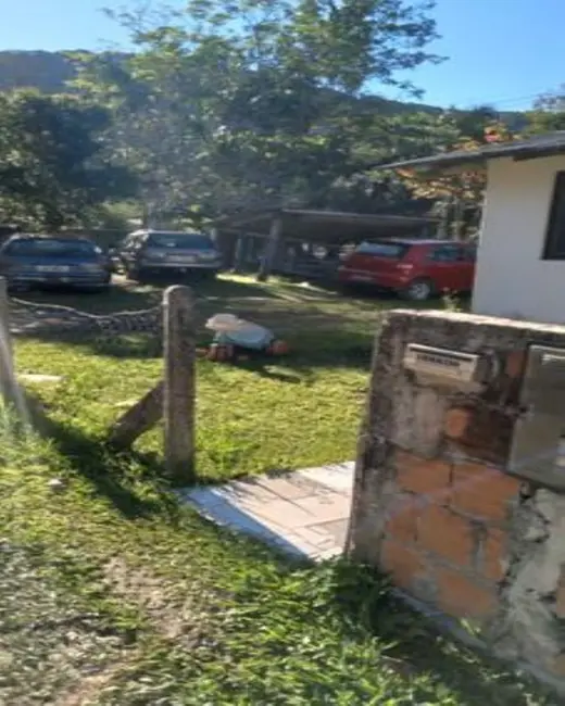 Terreno / Lote à venda, 450m2 em Praia do Estaleiro, Balneario Camboriu - SC - imagem 5 Foto 5 de Terreno / Lote à venda, 450m2 em Praia do Estaleiro, Balneario Camboriu - SC