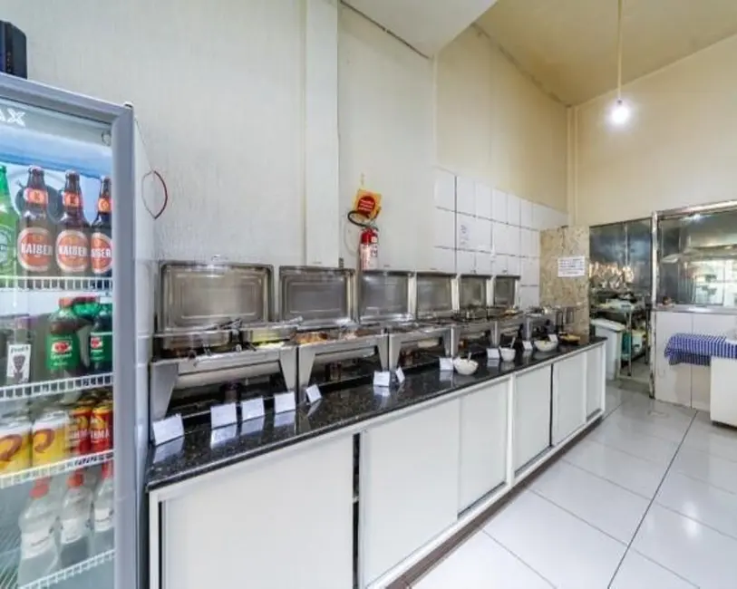 Foto 6 de Sala Comercial à venda, 120m2 em Centro, Balneario Camboriu - SC