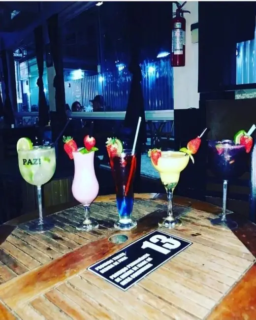 Sala Comercial à venda, 320m2 em Centro, Balneario Camboriu - SC - imagem 7 Foto 7 de Sala Comercial à venda, 320m2 em Centro, Balneario Camboriu - SC