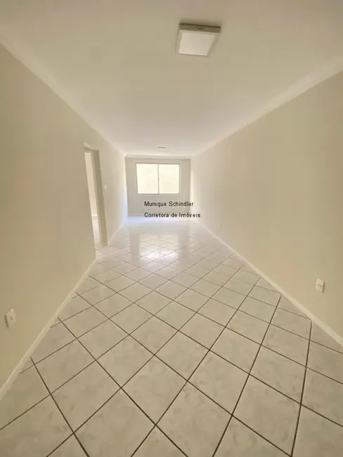 Apartamento com 2 quartos à venda, 82m2 em Centro, Balneario Camboriu - SC - imagem 3 Foto 3 de Apartamento com 2 quartos à venda, 82m2 em Centro, Balneario Camboriu - SC