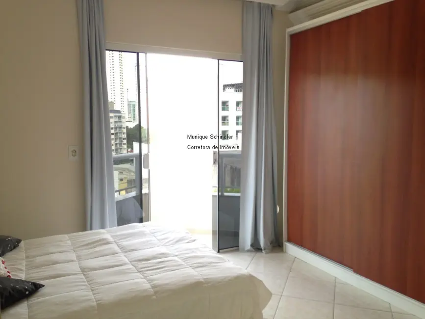 Casa com 5 quartos à venda, 260m2 em Ariribá, Balneario Camboriu - SC - imagem 5 Foto 5 de Casa com 5 quartos à venda, 260m2 em Ariribá, Balneario Camboriu - SC