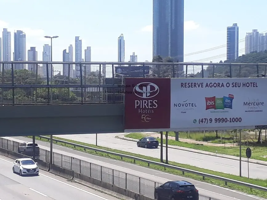 Sala Comercial para alugar, 800m2 em Nova Esperança, Balneario Camboriu - SC - imagem 5 Foto 5 de Sala Comercial para alugar, 800m2 em Nova Esperança, Balneario Camboriu - SC