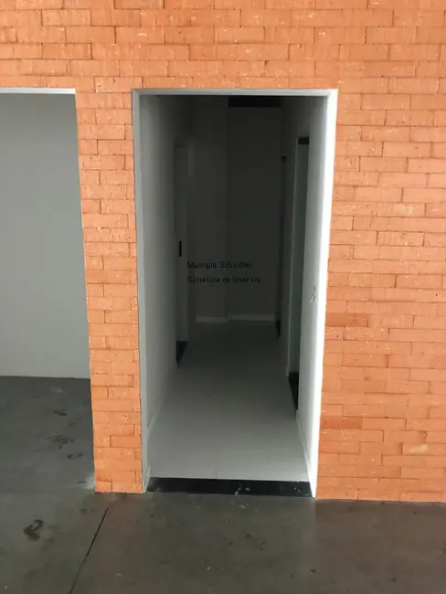 Foto 2 de Sala Comercial para alugar, 730m2 em Centro, Balneario Camboriu - SC