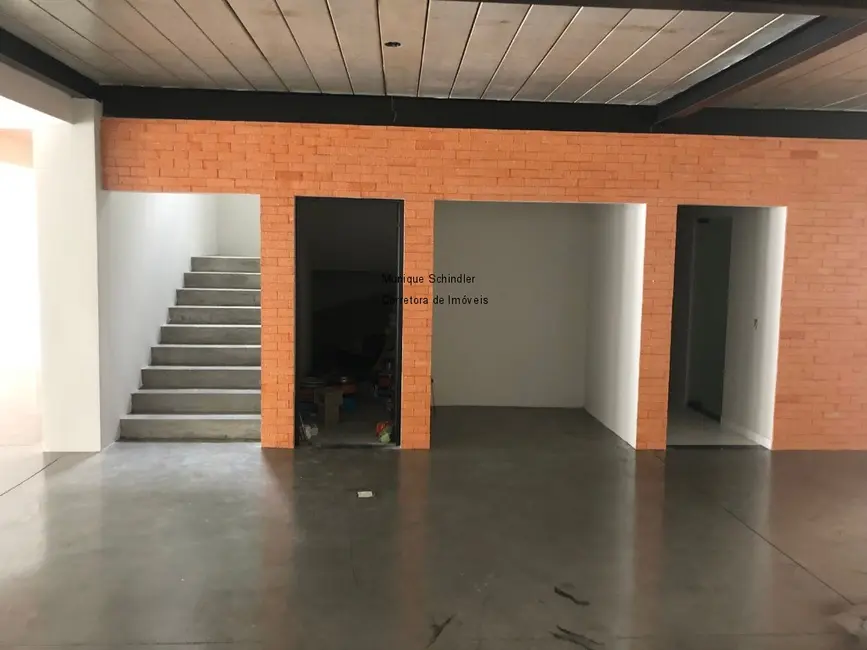 Sala Comercial para alugar, 730m2 em Centro, Balneario Camboriu - SC - imagem 7 Foto 7 de Sala Comercial para alugar, 730m2 em Centro, Balneario Camboriu - SC