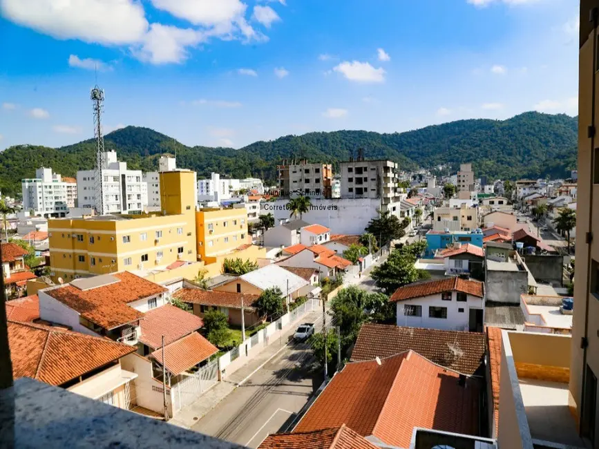 Foto 2 de Apartamento com 1 quarto à venda, 60m2 em Nações, Balneario Camboriu - SC