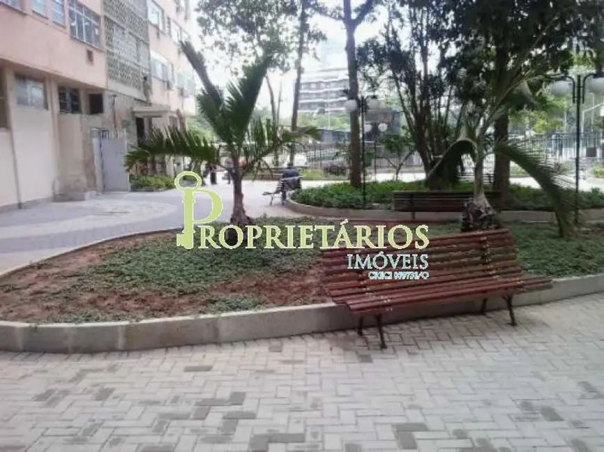 Foto 9 de Apartamento com 2 quartos à venda, 70m2 em Rio De Janeiro - RJ