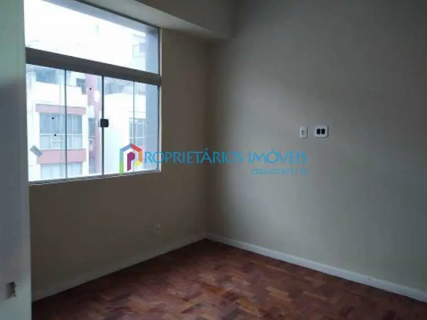 Foto 9 de Apartamento com 2 quartos à venda, 75m2 em Rio De Janeiro - RJ