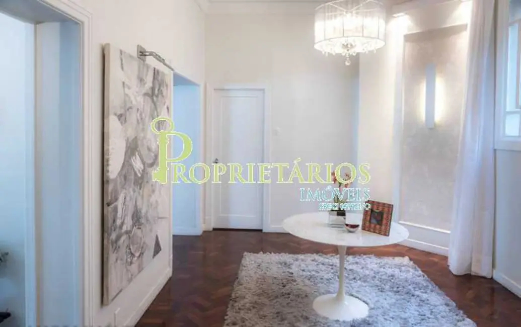 Apartamento com 3 quartos à venda, 260m2 em Rio De Janeiro - RJ - imagem 5 Foto 5 de Apartamento com 3 quartos à venda, 260m2 em Rio De Janeiro - RJ