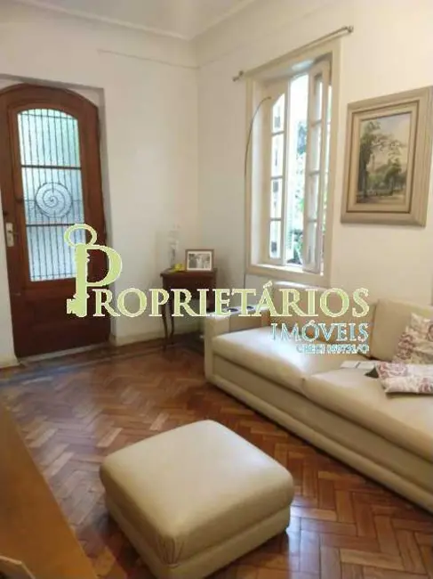 Casa com 6 quartos à venda e para alugar, 356m2 em Rio De Janeiro - RJ - imagem 4 Foto 4 de Casa com 6 quartos à venda e para alugar, 356m2 em Rio De Janeiro - RJ