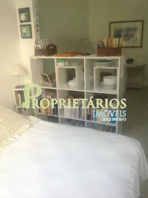 Kitnet à venda, 32m2 em Rio De Janeiro - RJ - imagem 3 Foto 3 de Kitnet à venda, 32m2 em Rio De Janeiro - RJ