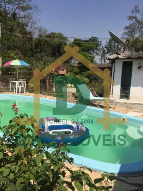 Casa de Condomínio com 3 quartos à venda e para alugar em Itatiaia - RJ - imagem 3 Foto 3 de Casa de Condomínio com 3 quartos à venda e para alugar em Itatiaia - RJ