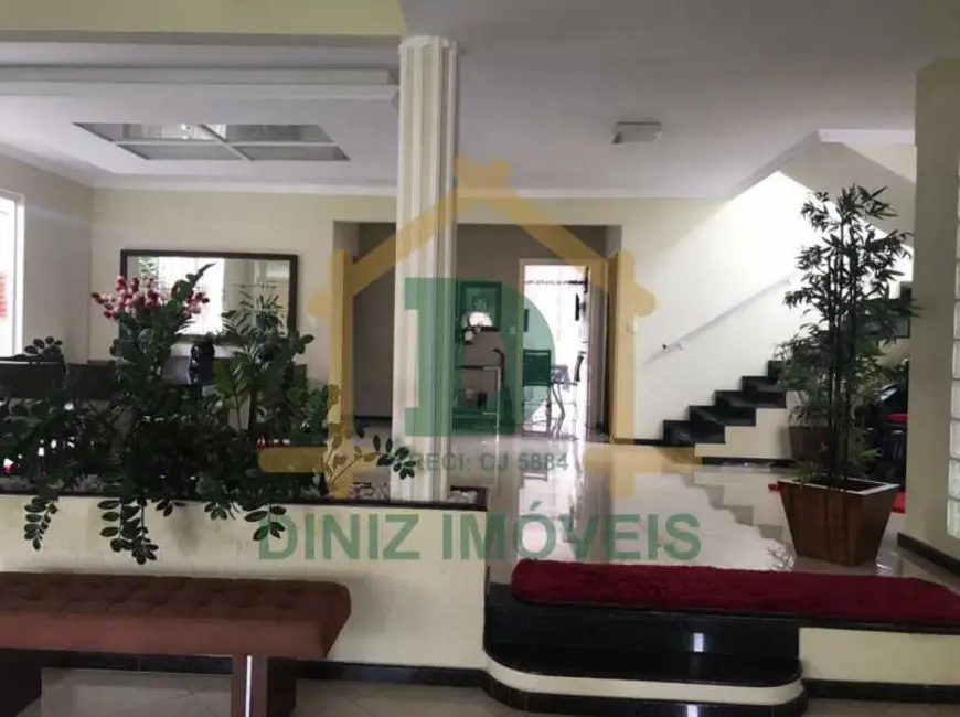 Casa com 4 quartos à venda em Resende - RJ - imagem 3 Foto 3 de Casa com 4 quartos à venda em Resende - RJ