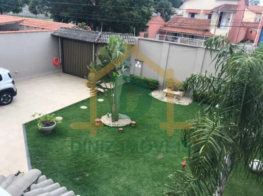 Foto 2 de Casa com 4 quartos à venda em Resende - RJ