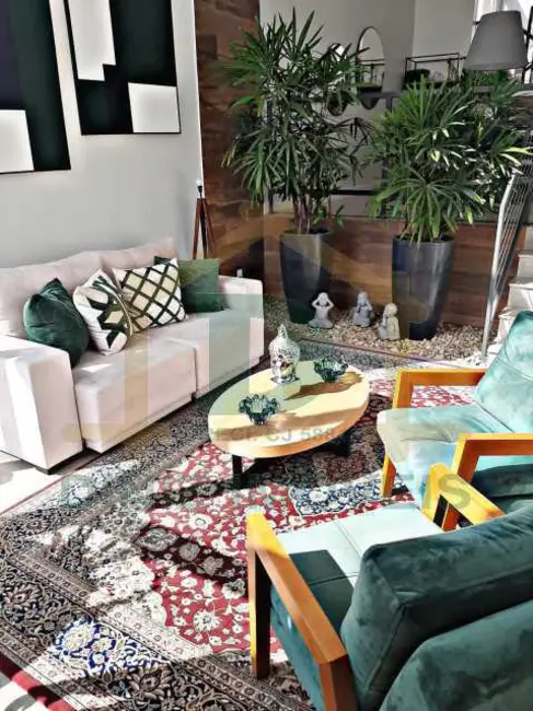 Casa de Condomínio com 5 quartos à venda, 278m2 em Resende - RJ - imagem 2 Foto 2 de Casa de Condomínio com 5 quartos à venda, 278m2 em Resende - RJ