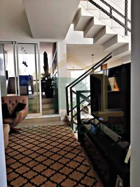 Casa de Condomínio com 5 quartos à venda, 278m2 em Resende - RJ - imagem 8 Foto 8 de Casa de Condomínio com 5 quartos à venda, 278m2 em Resende - RJ