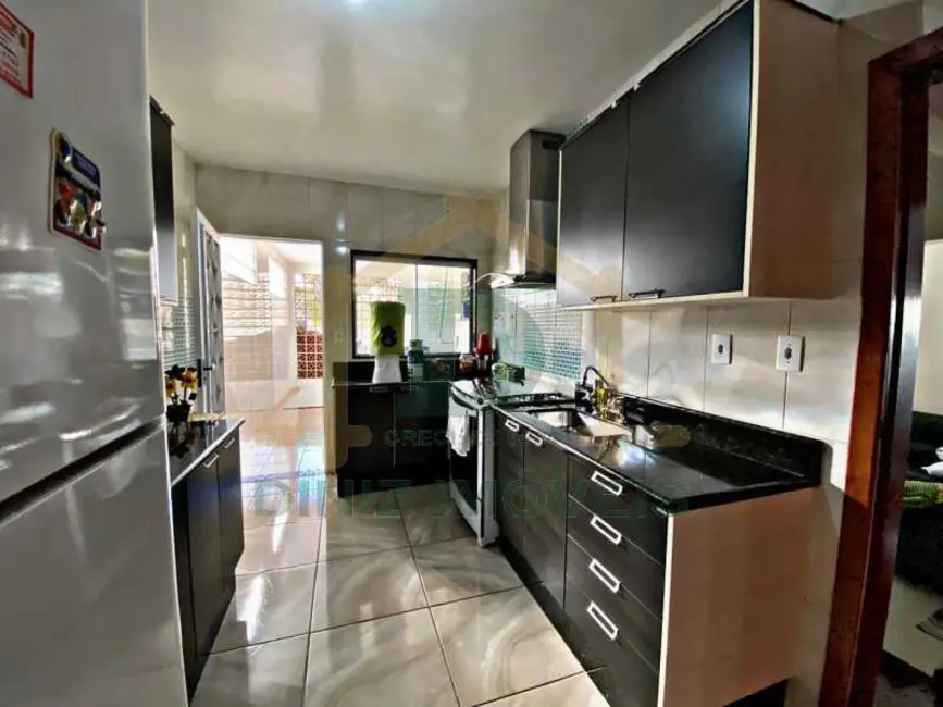 Casa com 3 quartos à venda, 197m2 em Resende - RJ - imagem 9 Foto 9 de Casa com 3 quartos à venda, 197m2 em Resende - RJ