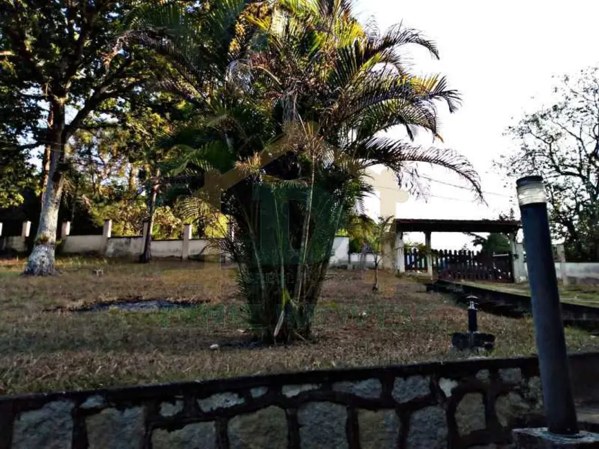 Casa de Condomínio com 4 quartos para alugar, 463m2 em Resende - RJ - imagem 3 Foto 3 de Casa de Condomínio com 4 quartos para alugar, 463m2 em Resende - RJ