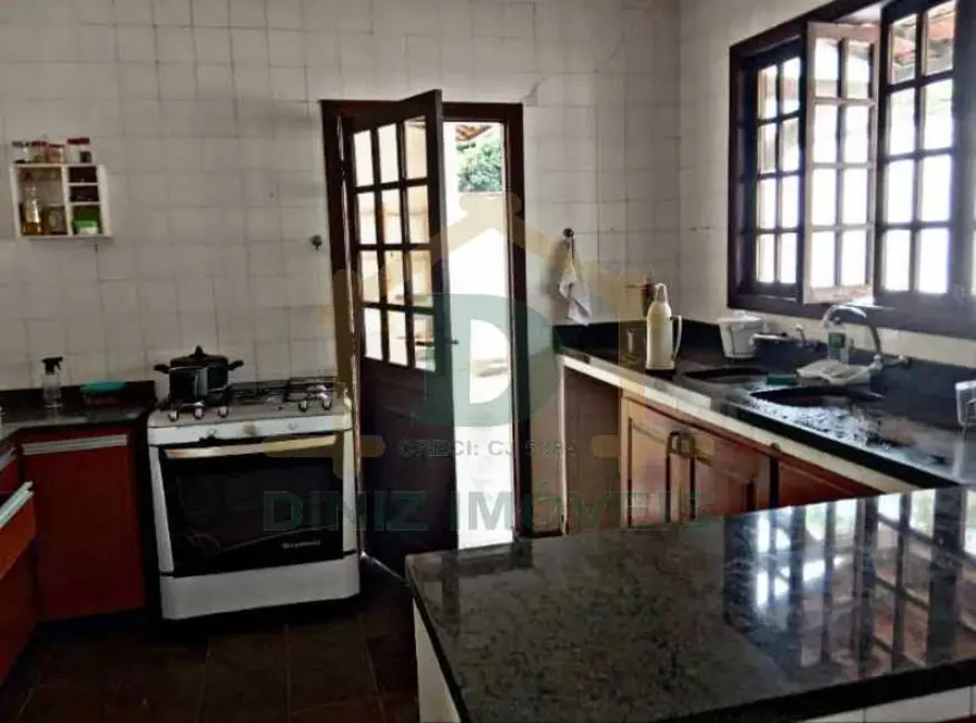 Casa de Condomínio com 4 quartos para alugar, 463m2 em Resende - RJ - imagem 9 Foto 9 de Casa de Condomínio com 4 quartos para alugar, 463m2 em Resende - RJ