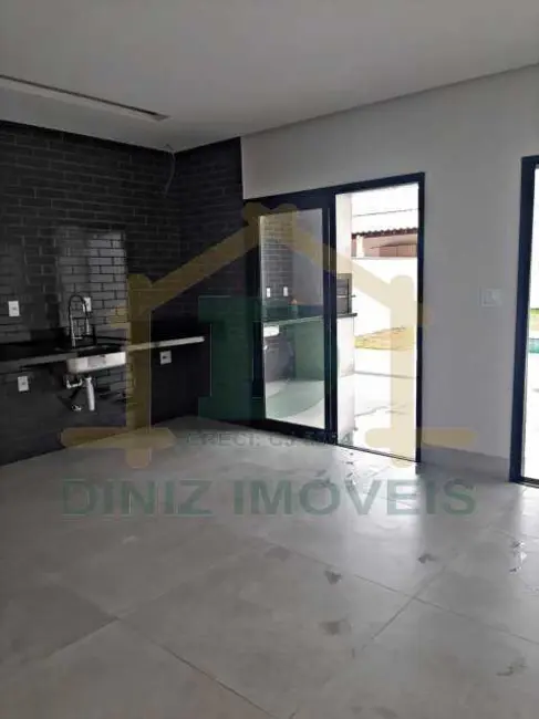 Casa de Condomínio com 3 quartos à venda em Resende - RJ - imagem 4 Foto 4 de Casa de Condomínio com 3 quartos à venda em Resende - RJ