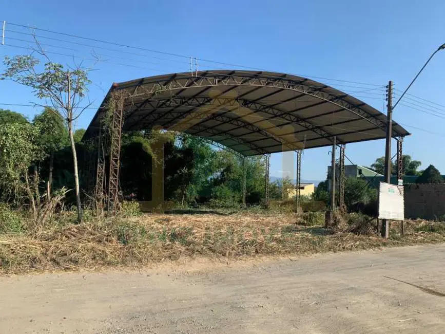 Armazém / Galpão para alugar, 550m2 em Resende - RJ - imagem 7 Foto 7 de Armazém / Galpão para alugar, 550m2 em Resende - RJ