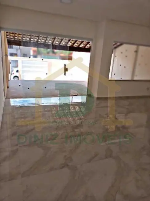 Casa com 3 quartos à venda, 337m2 em Resende - RJ - imagem 4 Foto 4 de Casa com 3 quartos à venda, 337m2 em Resende - RJ