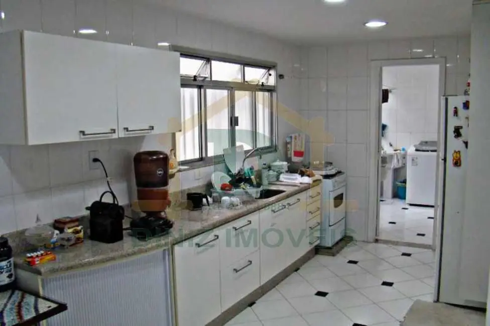 Apartamento com 3 quartos à venda, 191m2 em Resende - RJ - imagem 4 Foto 4 de Apartamento com 3 quartos à venda, 191m2 em Resende - RJ