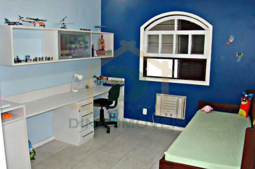 Apartamento com 3 quartos à venda, 191m2 em Resende - RJ - imagem 6 Foto 6 de Apartamento com 3 quartos à venda, 191m2 em Resende - RJ
