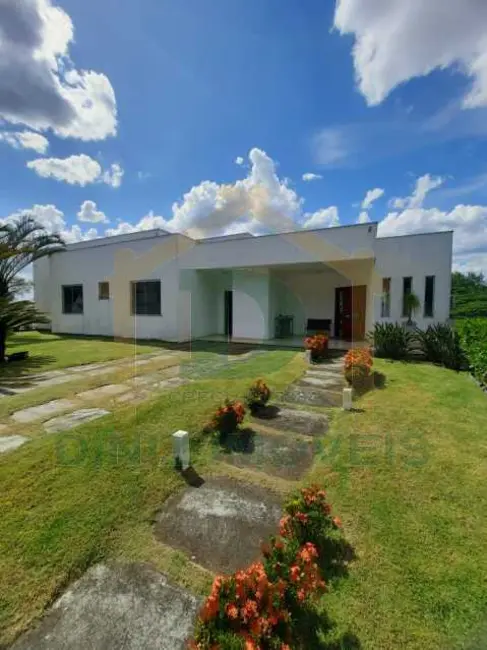 Casa de Condomínio com 4 quartos à venda, 440m2 em Resende - RJ - imagem 3 Foto 3 de Casa de Condomínio com 4 quartos à venda, 440m2 em Resende - RJ