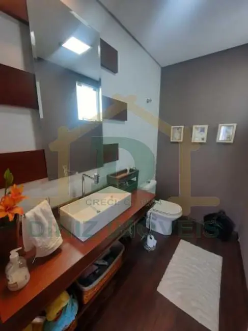 Casa de Condomínio com 4 quartos à venda, 440m2 em Resende - RJ - imagem 8 Foto 8 de Casa de Condomínio com 4 quartos à venda, 440m2 em Resende - RJ