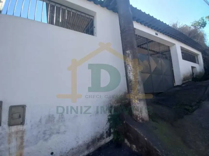 Foto 2 de Casa com 3 quartos à venda, 207m2 em Volta Redonda - RJ