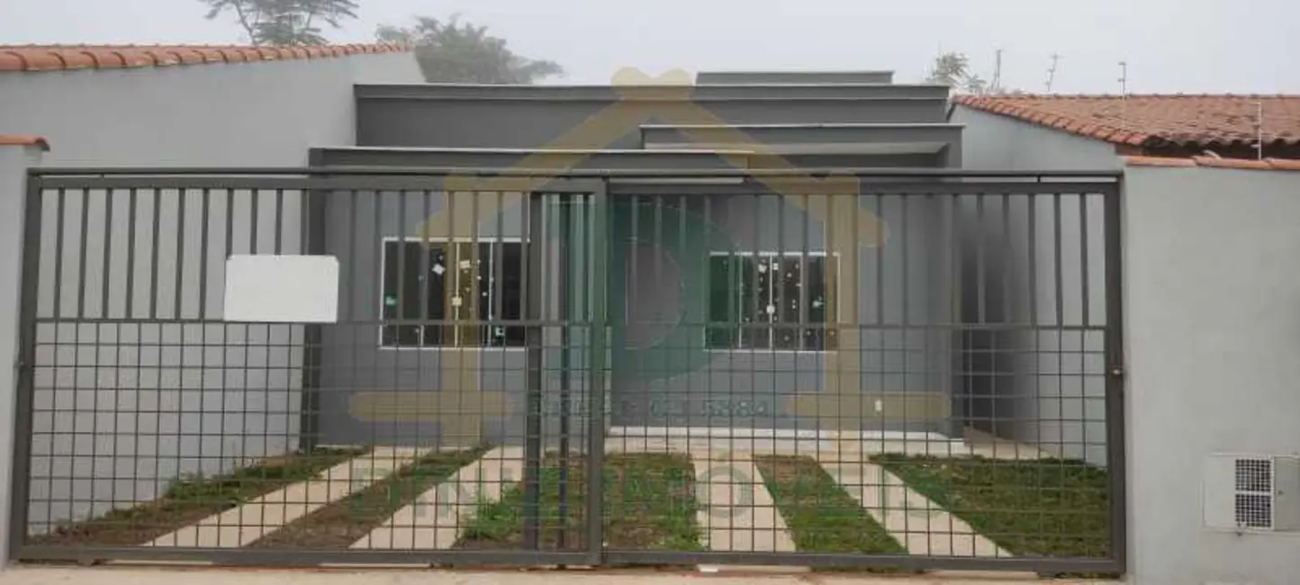 Foto 1 de Casa com 2 quartos à venda em Resende - RJ