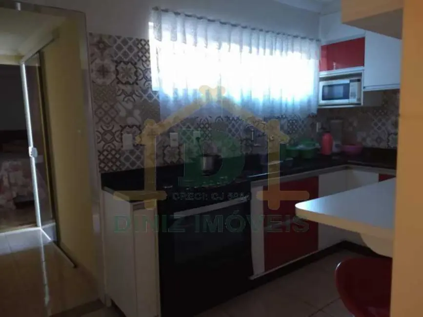 Casa de Vila com 4 quartos à venda em Resende - RJ - imagem 5 Foto 5 de Casa de Vila com 4 quartos à venda em Resende - RJ